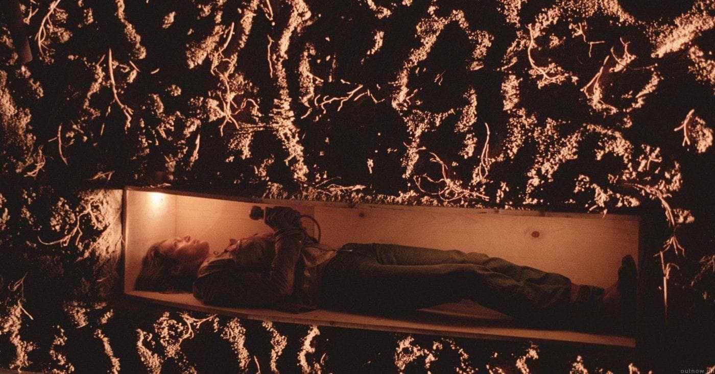 21 Crazy Stories of People Who Were Buried Alive