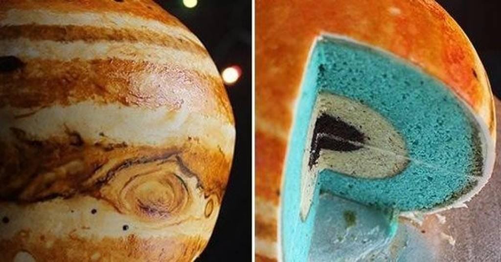 36 Space Cakes That Are Out of This World