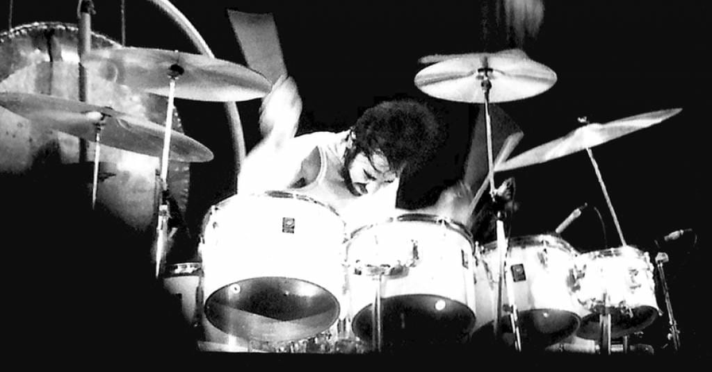 Famous Bands Whose Members Died Tragically and How They Handled It