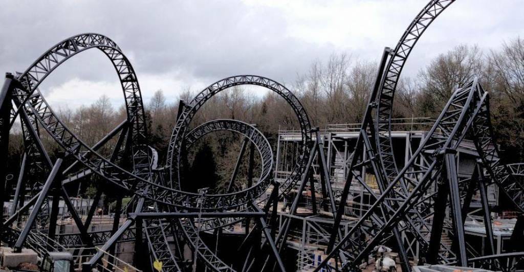 the-12-most-ludicrously-dangerous-theme-park-rides-ever-created