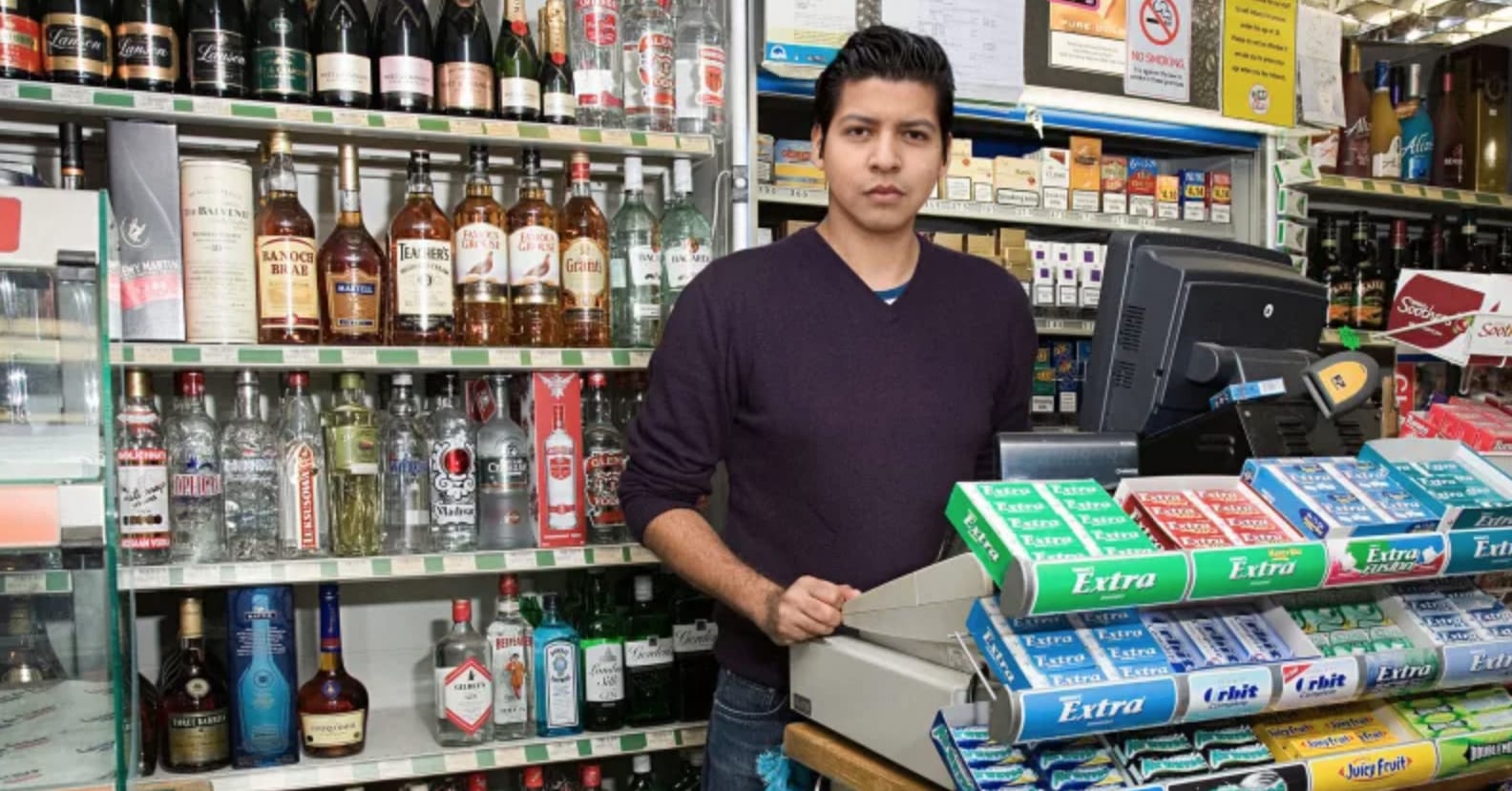 Convenience Store Workers Describe The Craziest Things They've Witnessed