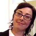 age 49   Susan Elizabeth "Sue" Perkins is an English comedienne, broadcaster, actress and writer, born in East Dulwich, London, England.