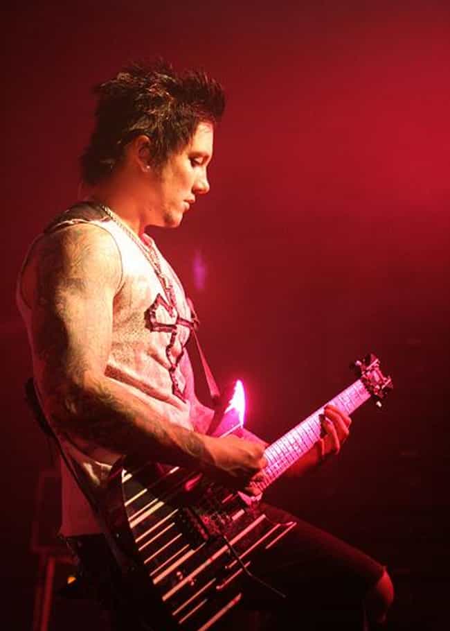 Synyster Gates