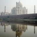 Taj Mahal on Random Historical Landmarks To See Before Die