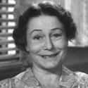 Dec. at 67 (1902-1969)   Thelma Ritter was an American actress, best known for her comedic roles as working class characters and strong New York accent.