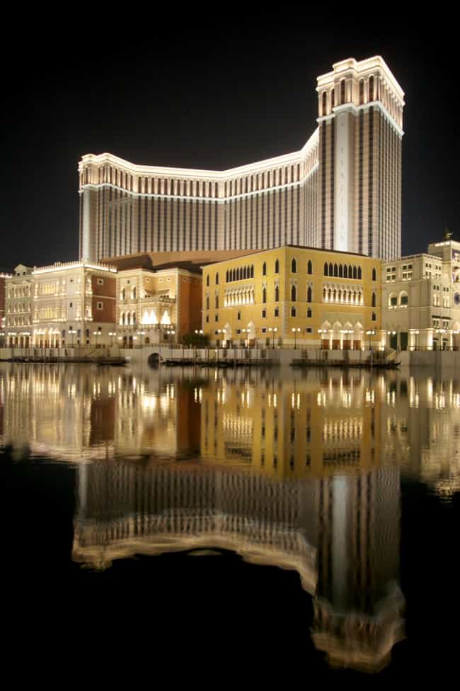 biggest casino in the world inside