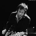 Americana, Rock music, Alternative country   Will Hoge is a Grammy-nominated American Americana country music singer, songwriter, and musician from Nashville, Tennessee.