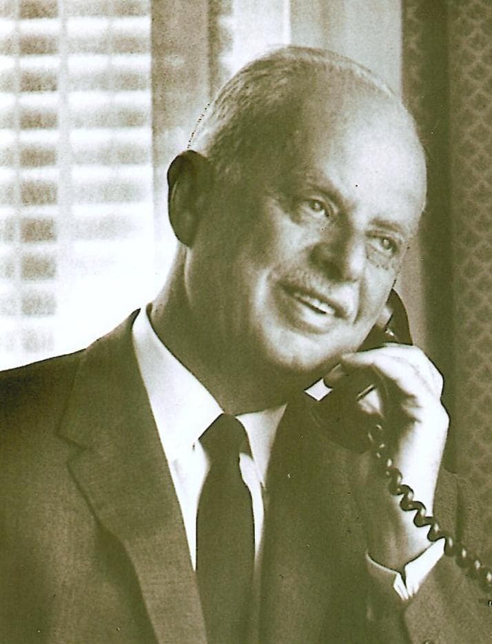 Famous Accountants | List of the Top Accountants