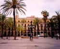 Plaça Reial on Random Top Must-See Attractions in Barcelona
