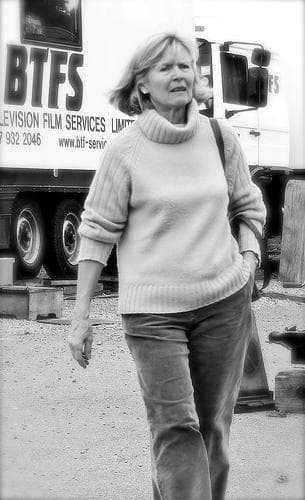 To the Manor Born Cast | List of All To the Manor Born Actors and Actresses, image size:710x1164