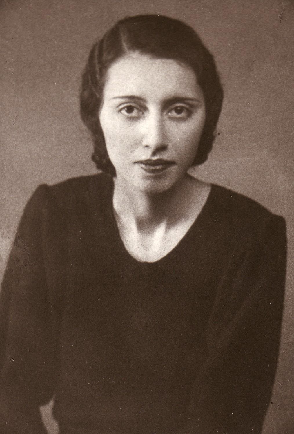 Famous Female Dentists List of Top Female Dentists