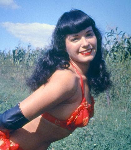 List of 100+ Famous Pin-up Girls