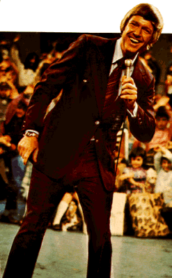 Celebrities Born in 1935 | List of Famous Men & Women Born in 1935