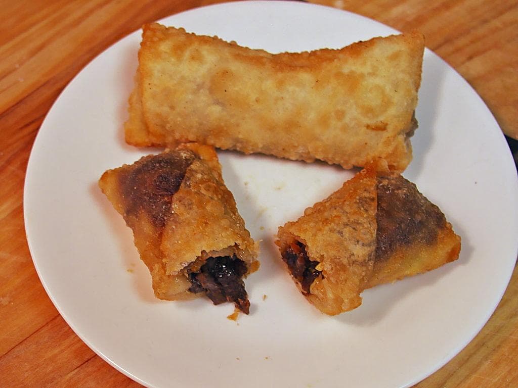 Egg roll on Random Most Delicious Foods to Dunk of Deep Fry