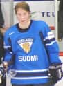 Sami Vatanen on Random Shortest Players In NHL Today