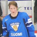 Sami Vatanen on Random Shortest Players In NHL Today