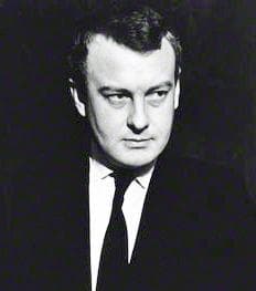 Celebrities Born in 1925 | List of Famous Men & Women Born in 1925