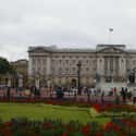 Buckingham Palace on Random Historical Landmarks To See Before Die