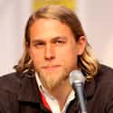 age 38   Charles Matthew "Charlie" Hunnam is an English actor and screenwriter .