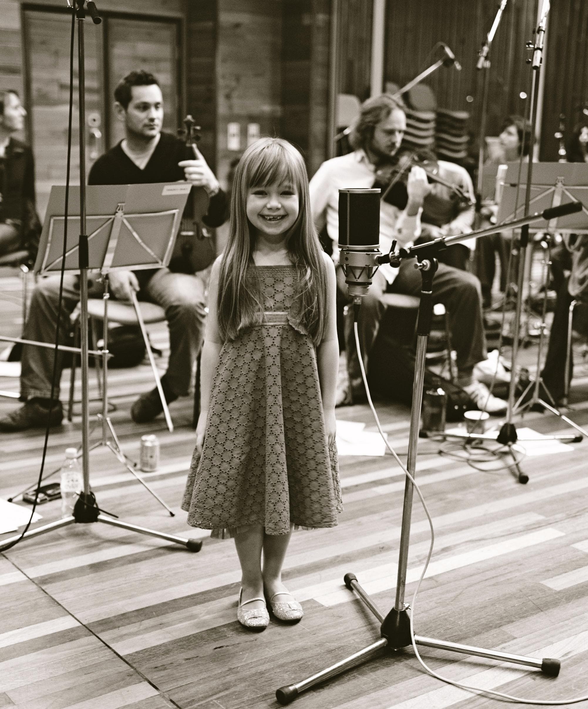 Connie Talbot over the rainbow 2004 age 3  Connie talbot, Music for kids,  Child singers