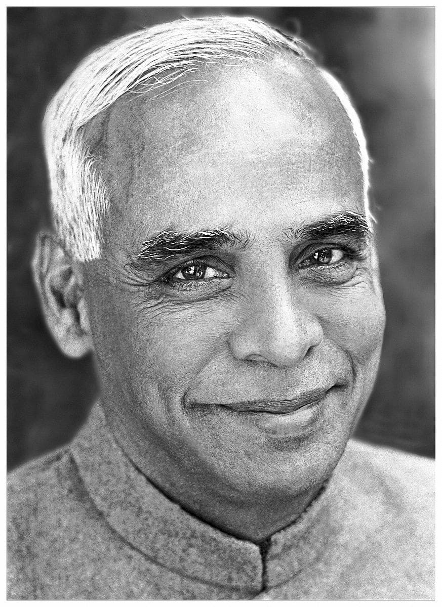 Celebrities Born in 1910 | List of Famous Men & Women Born in 1910