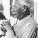 Dec. at 92 (1902-1994)   Erik Homburger Erikson was a German-born American developmental psychologist and psychoanalyst known for his theory on psychosocial development of human beings.