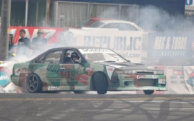 Famous Racecar Drivers from New Zealand | List of Top Kiwi Racecar Drivers