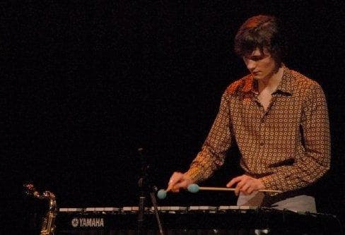 Celebrities Born in 1991 | List of Famous Men & Women Born in 1991