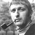 Dec. at 48 (1941-1989)   Graham Arthur Chapman was an English comedian, writer, actor, and one of the six members of the surreal comedy group Monty Python.
