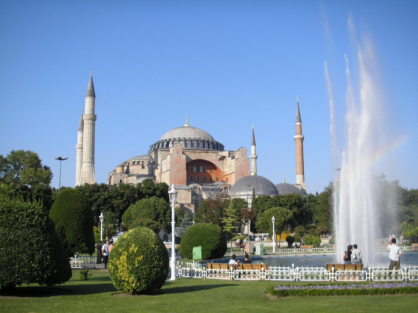Random Top Must-See Attractions in Istanbul