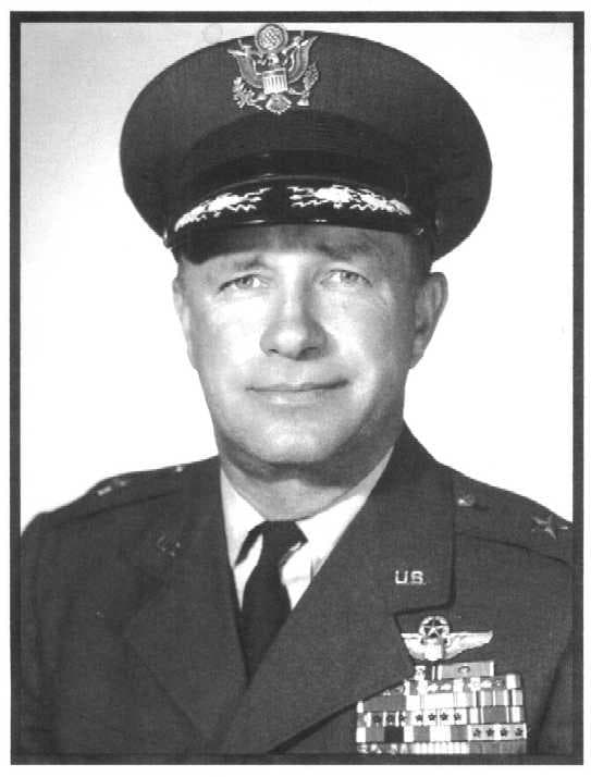 Celebrities Born in 1918 | List of Famous Men & Women Born in 1918