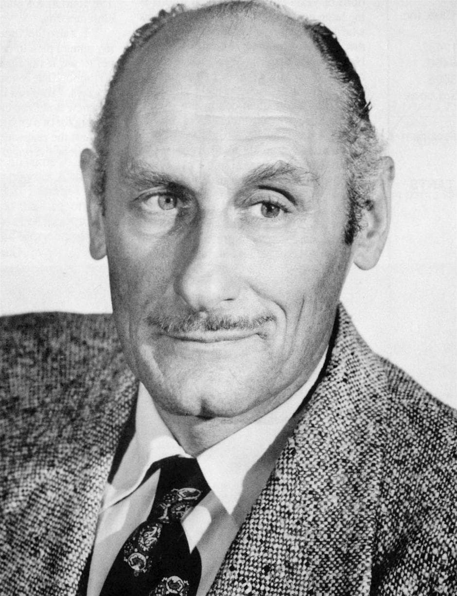 Celebrities Born in 1900 | List of Famous Men &amp; Women Born in 1900 (Page 3)