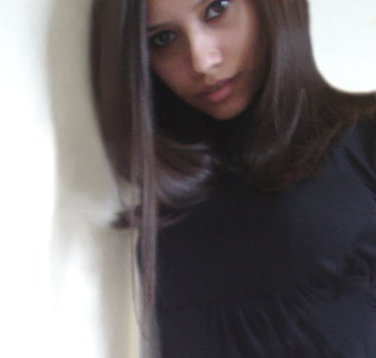 Famous Female Columnists List of Top Female Columnists