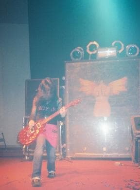 List of 25+ Famous Female Backing Vocalists