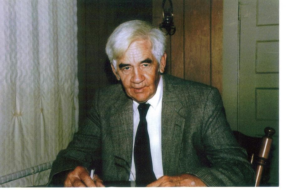 Famous Alumni of Arkansas Tech University; Graduates and Students of Note