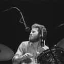 Dec. at 72 (1940-2012)   Mark Lavon "Levon" Helm was an American rock and Americana musician and actor who achieved fame as the drummer and regular lead vocalist for the Band.
