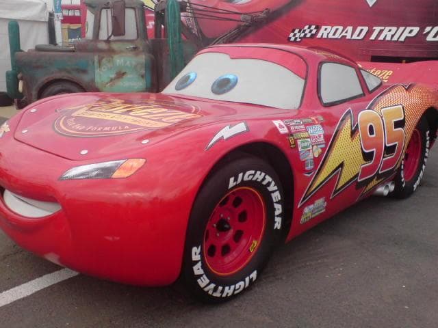 Flash McQueen, Wiki Héros