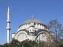 Nuruosmaniye Mosque on Random Top Must-See Attractions in Istanbul