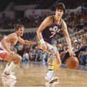 Pete Maravich on Random Greatest Offensive Players in NBA History
