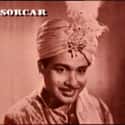 Dec. at 58 (1913-1971)   P.C. Sorcar was the stage name of Protul Chandra Sorcar, a famous magician.