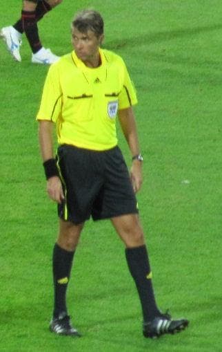 Famous Male Referees | List of Top Male Referees