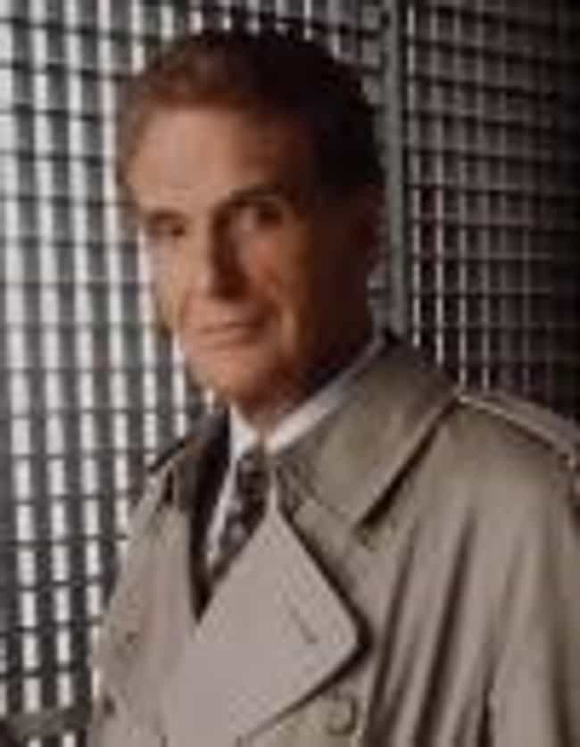robert stack unsolved mysteries wikia
