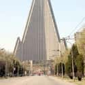 Ryugyong Hotel on Random World's Most Interesting Unfinished Buildings