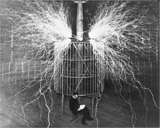 P e tesla