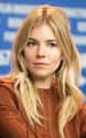 Sienna Miller on Random Natural Beauties Who Don't Need Any Makeup