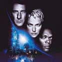 Sharon Stone, Samuel L. Jackson, Dustin Hoffman   Sphere is a 1998 science fiction psychological thriller film, directed and produced by Barry Levinson and starring Dustin Hoffman, Sharon Stone, and Samuel L. Jackson.
