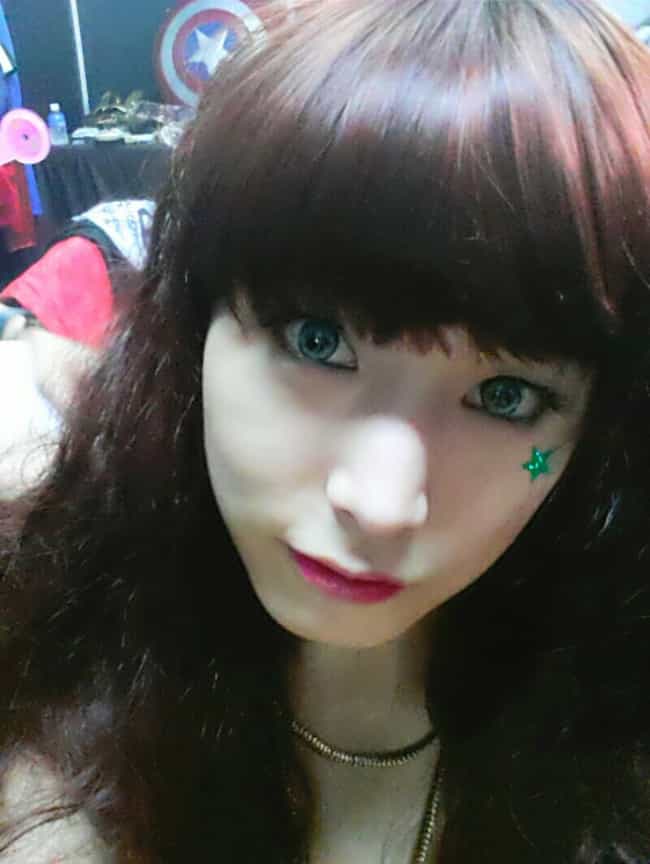 Male Kpop Idols Dressed Like Girls Kpop Idols Crossdressing