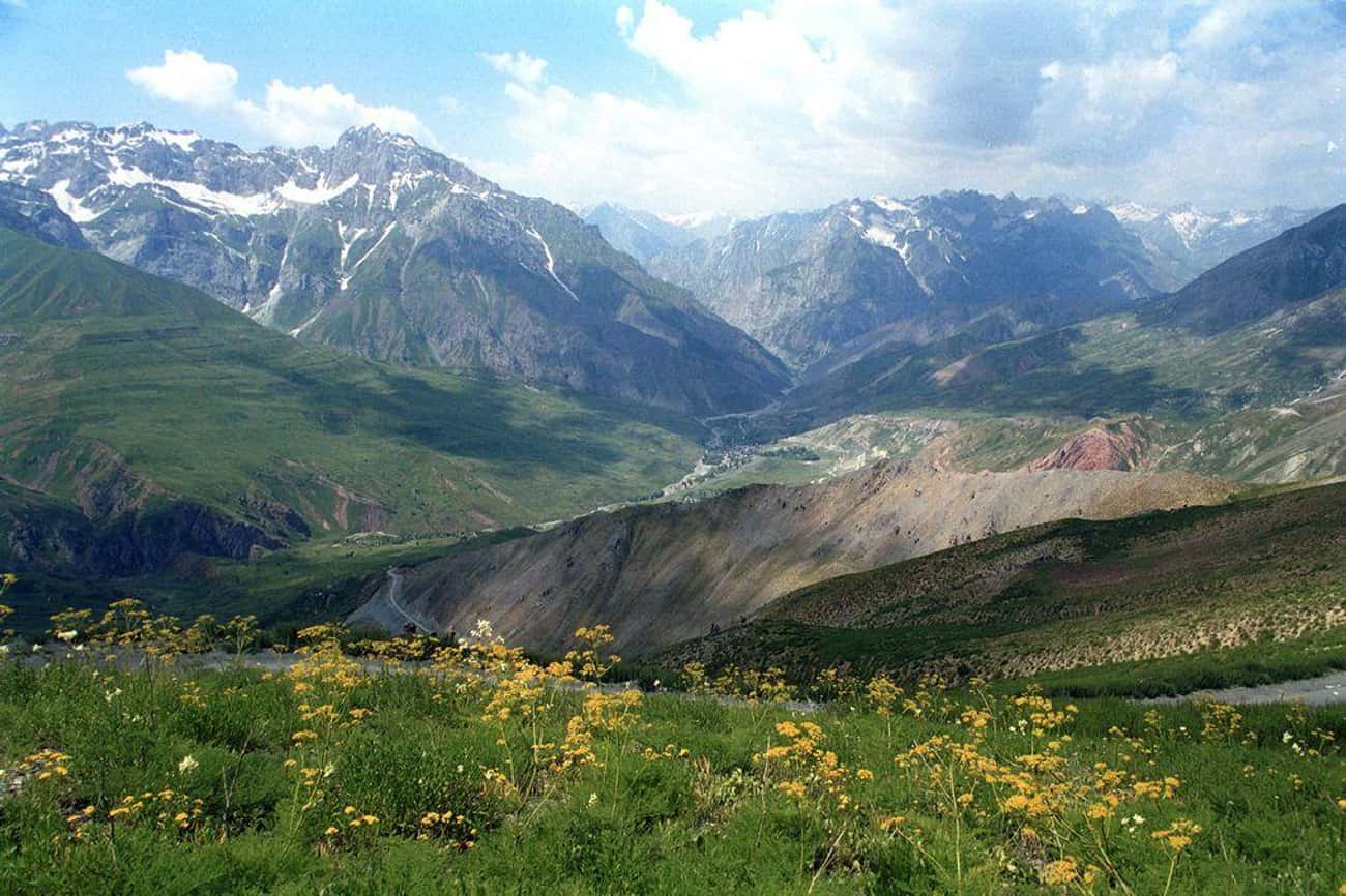Камароб Таджикистан природа