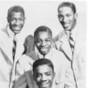 Doo-wop, Rhythm and blues   The Crows were an American R & B singing group who achieved commercial success in the 1950s.