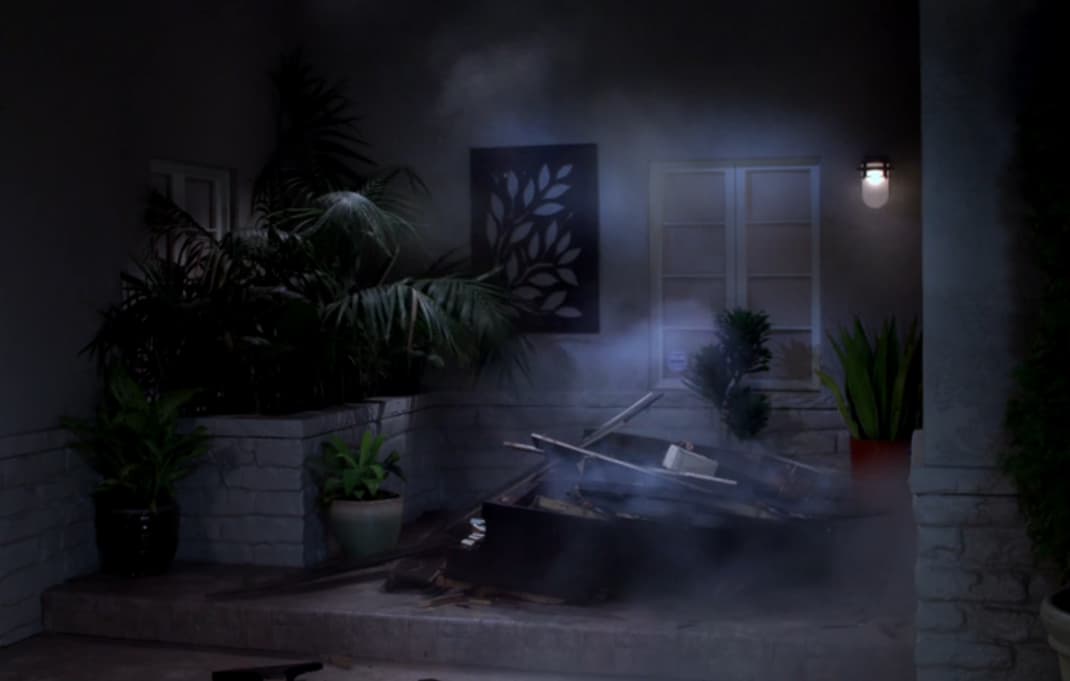 Rose Fakes Charlie's Death Before A Piano Falls On Him In The Finale Of 'Two and a Half Men'
